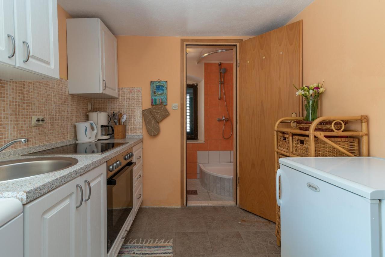 Apartment Ana تروغير المظهر الخارجي الصورة